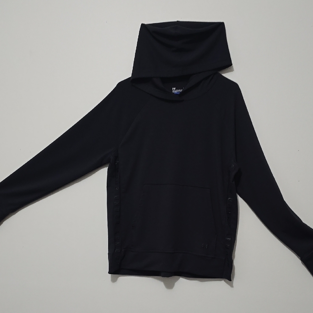 Marika Black Hoodie